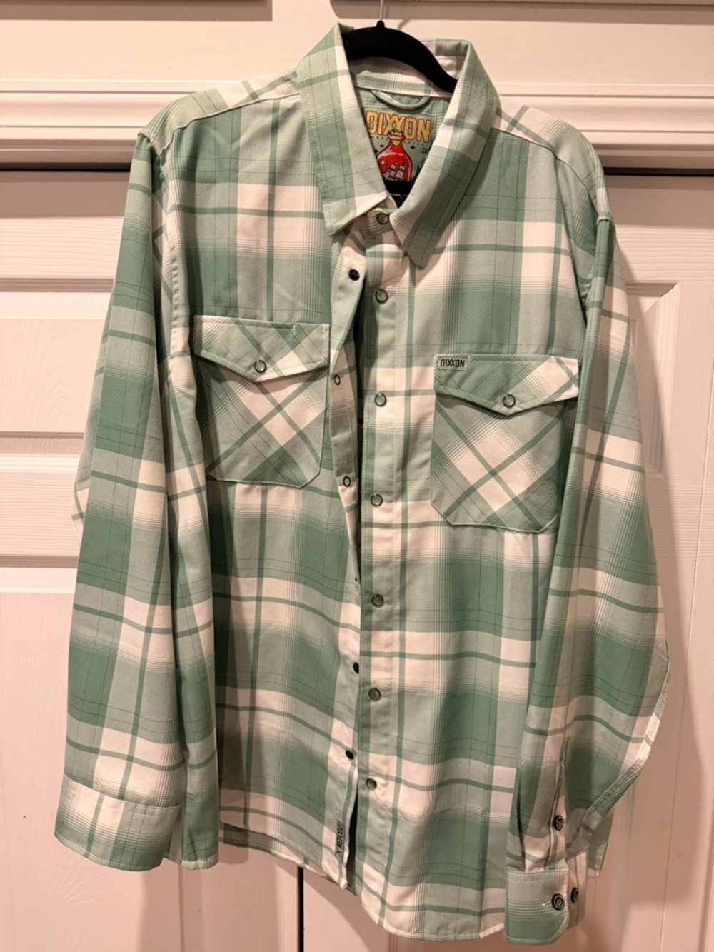 DIXXON Mint Green and White Plaid Casual Button-Down Shirt